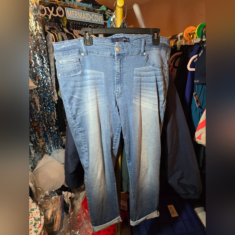 18W Preloved DENIM 24/7 Whiskering 5 Pockets SOFT!